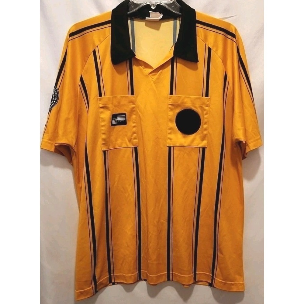 Official Sports US Soccer Federation 2018 Referee Jersey Shirt Small / 40-60